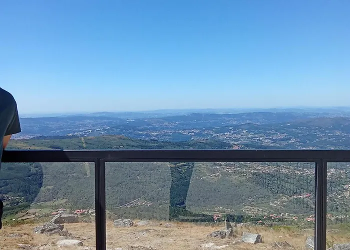 Πανσιόν Passadicos Do Paiva E Ponte 516 *